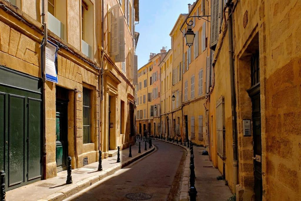 Triplex Les Cordeliers - Climatisation Apartment Aix-en-Provence Bagian luar foto