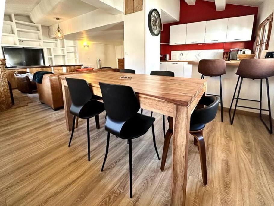Triplex Les Cordeliers - Climatisation Apartment Aix-en-Provence Bagian luar foto
