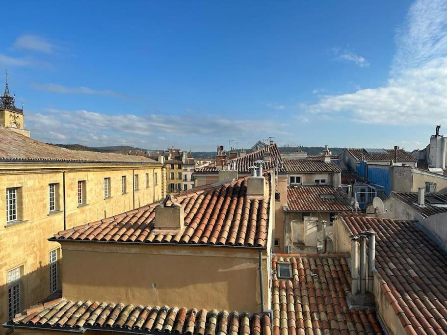 Triplex Les Cordeliers - Climatisation Apartment Aix-en-Provence Bagian luar foto